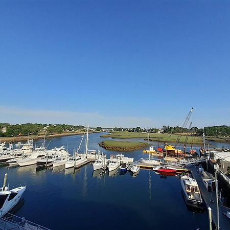The Hotel At Cape Ann Marina Gloucester Extérieur photo
