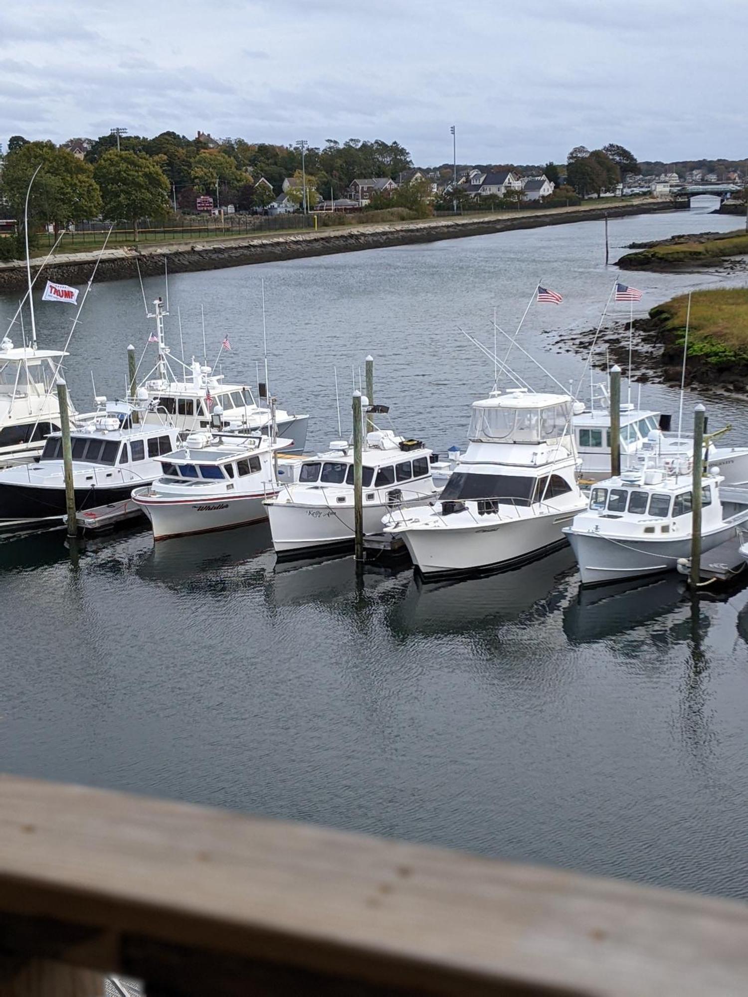 The Hotel At Cape Ann Marina Gloucester Extérieur photo