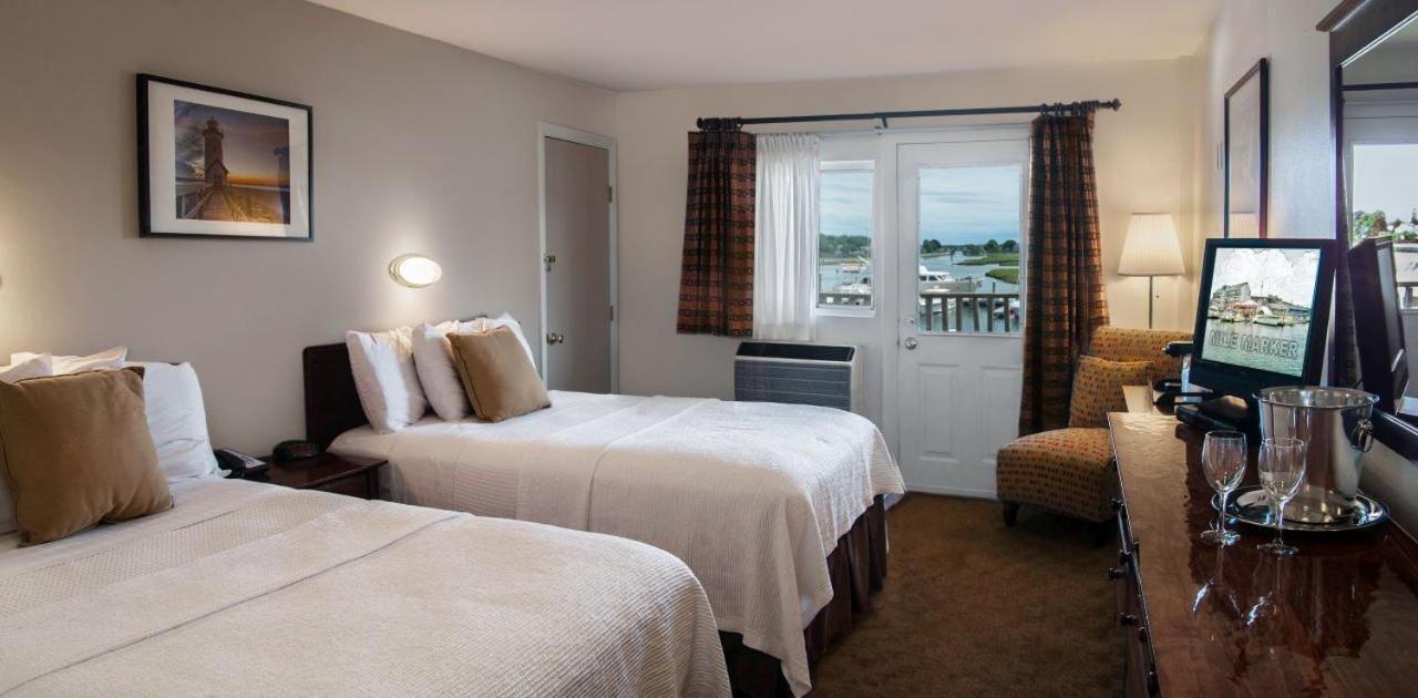 The Hotel At Cape Ann Marina Gloucester Extérieur photo