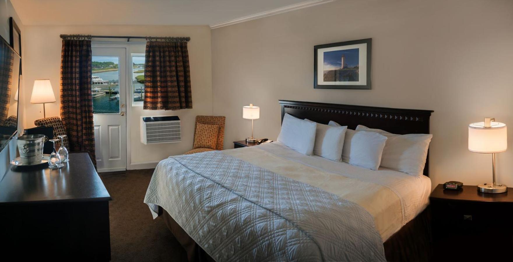 The Hotel At Cape Ann Marina Gloucester Extérieur photo