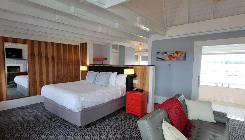 The Hotel At Cape Ann Marina Gloucester Extérieur photo